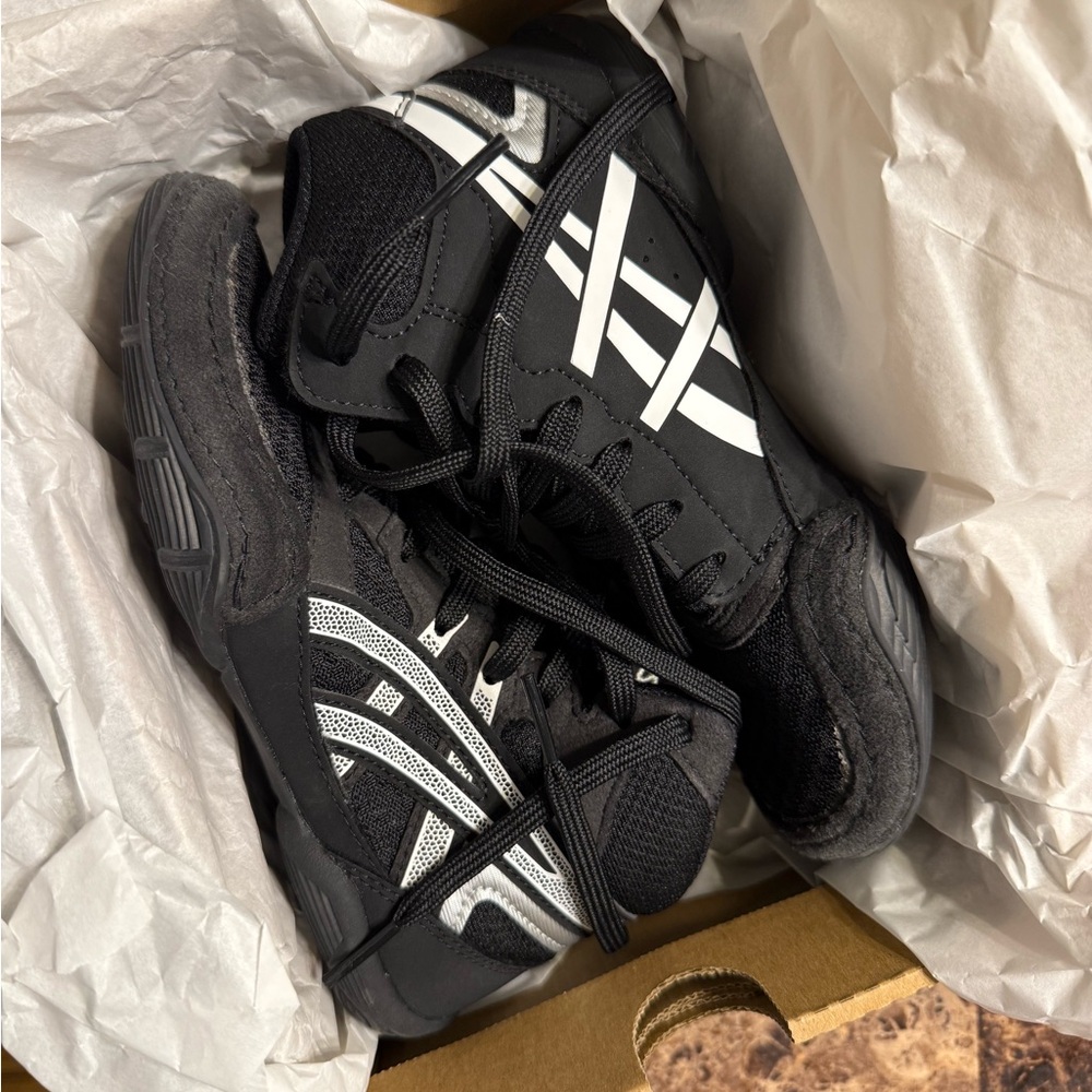 Kids Wrestling Sneakers